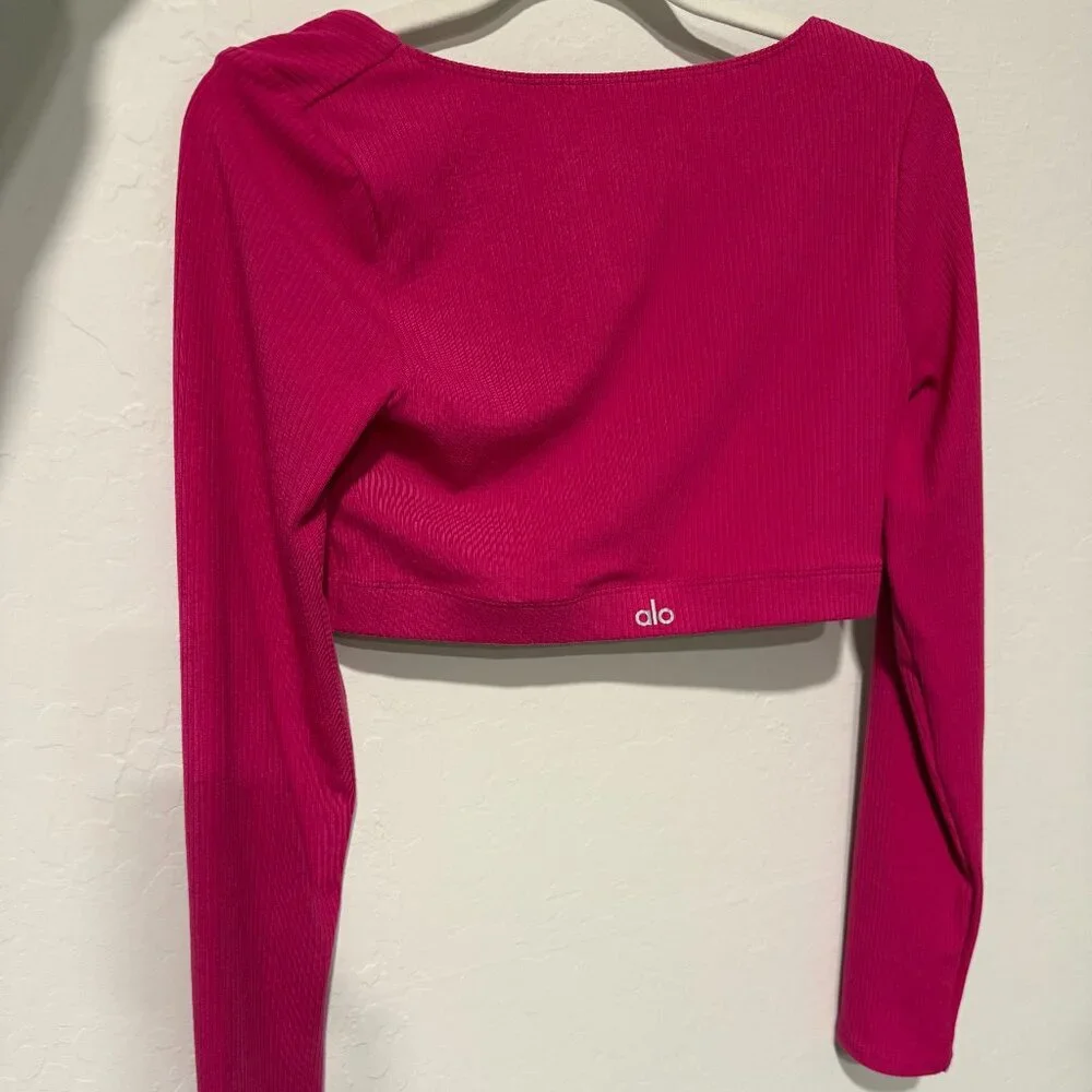 Alo Ribbed Defined Long Sleeve Bra Magenta Crush Size M - Picture 4 of 5